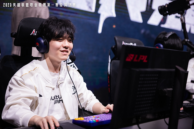 IG '루키' 송의진(사진=LPL)