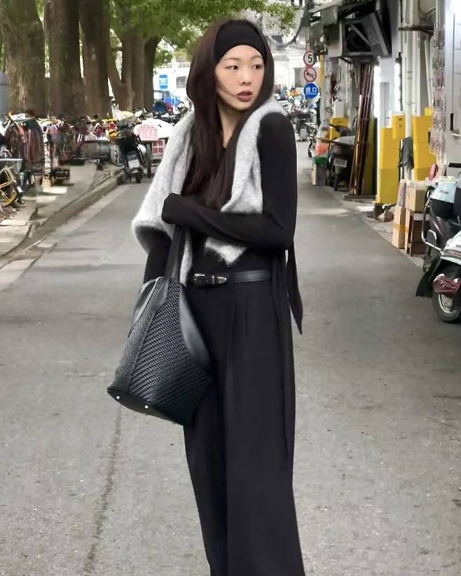 인스타그램 @goldnewrok