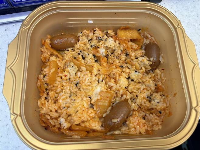 IMG_7367.jpeg 편돌이 오징어 게임 도시락을 먹어봄.jpg