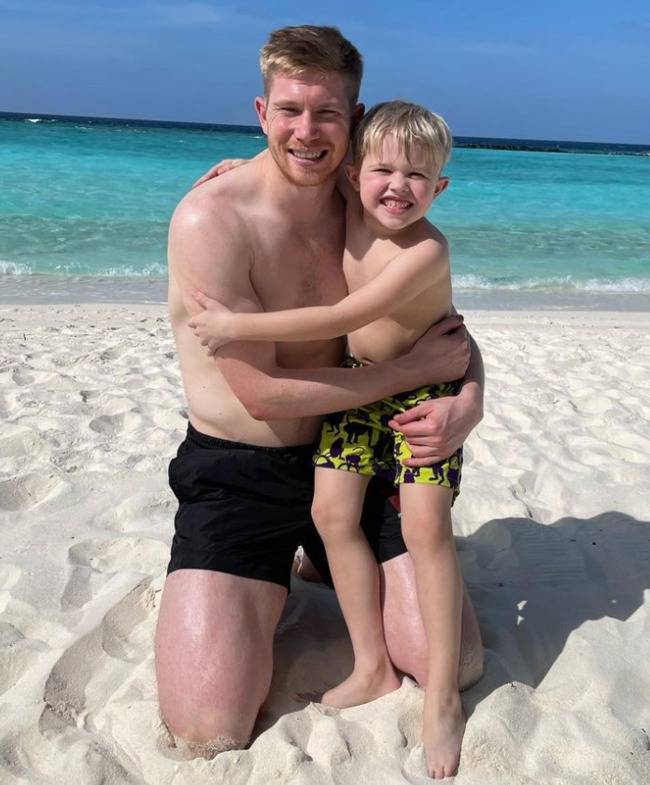 사진 = 더 브라위너 SNS