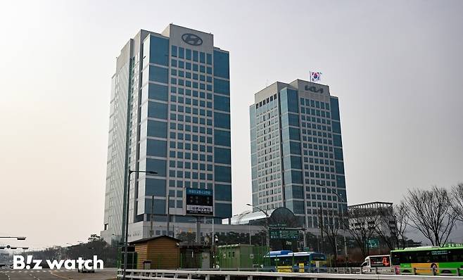 정의선 현대차그룹 회장이 25일 루이지애나주 제철소 신설 등 대규모 대미 투자 계획 공개을 공개했다. 사진은 25일 현대차 서초 사옥 모습./사진=이명근 기자 qwe123@