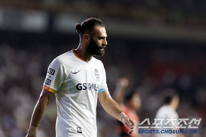 포항스틸야드/ K리그1/ 포항스틸러스 vs FC서울/ 서울 야잔/ 사진 김재훈