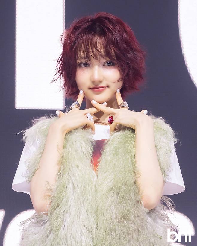 키키(KiiiKiii) 지유