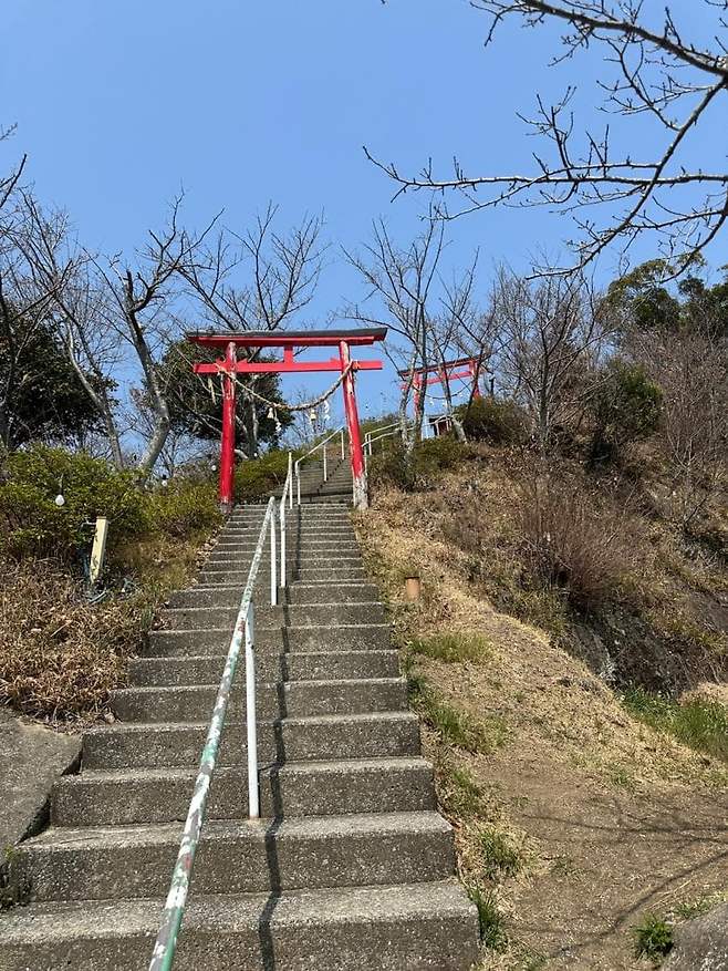 06bcdb27eae639aa658084e54484746e3d619c5043eb4c8ed6d74689061617a2f8e456ae17597e201e06e12e875bb1