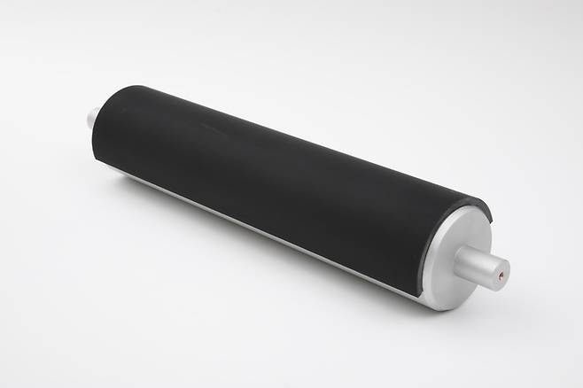 다공질 스테이지 롤 타입