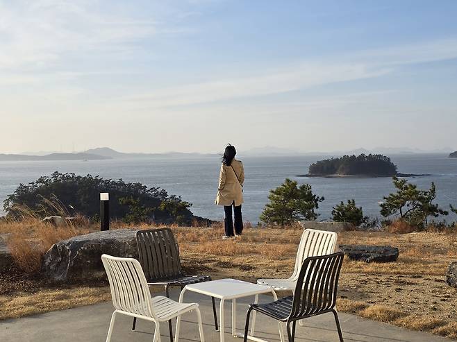 해남126호텔 식당 창 너머 풍경