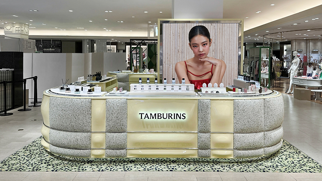 탬버린즈 오사카 한큐 우메다 본점 [탬버린즈 제공]