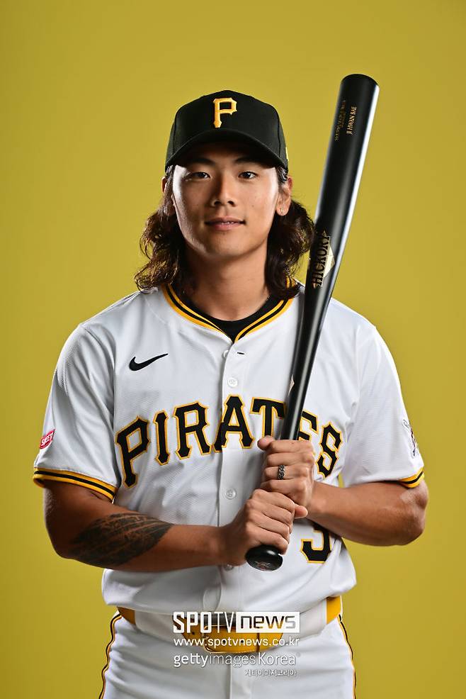 ▲ 마이너리그에서 시즌 개막을 맞이할 것으로 예상됐던 배지환이 개막 로스터에 들어갔다는 보도가 나오고 있다. 스프링캠프 맹타로 자신이 스스로 만든 기회다.