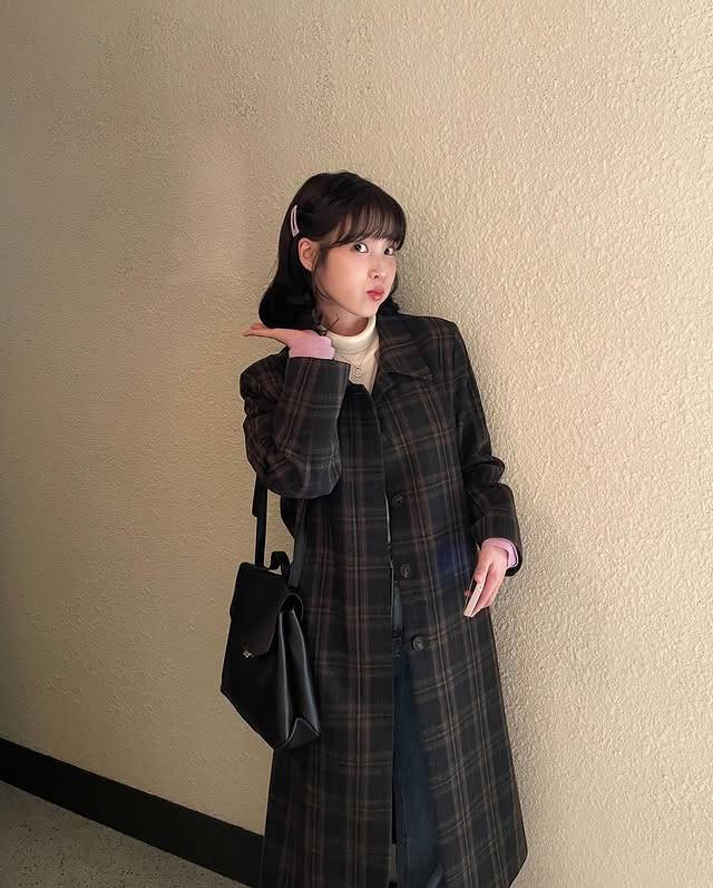 ▲ 아이유. 출처ㅣ아이유 인스타그램