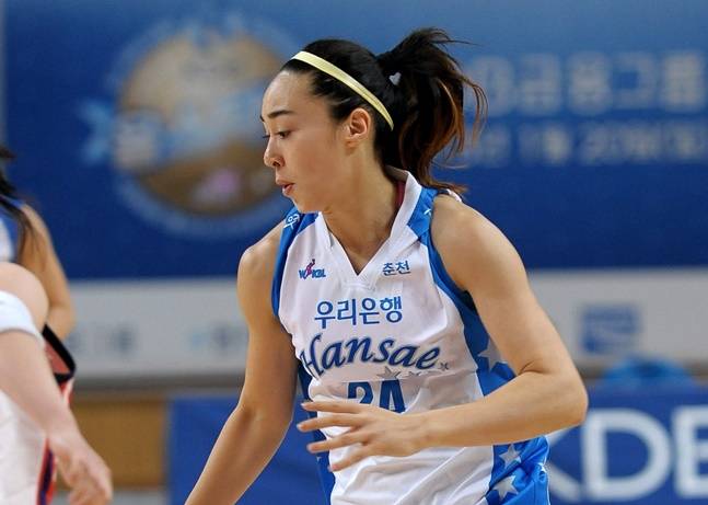 2013년 우리은행 시절의 김소니아. /사진=WKBL 제공