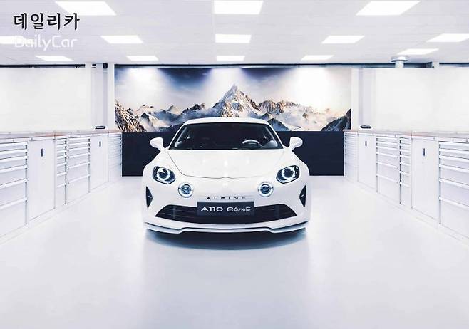 알핀(ALPINE) A110 E-ternite 순수 전기 프로토타입 (2022 파리모터쇼 공개)