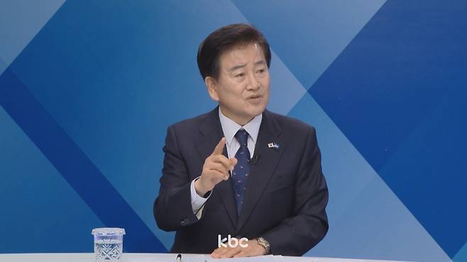 ▲ 25일 KBC '여의도초대석'에 출연한 정동영 더불어민주당 의원 (전북 전주시병)