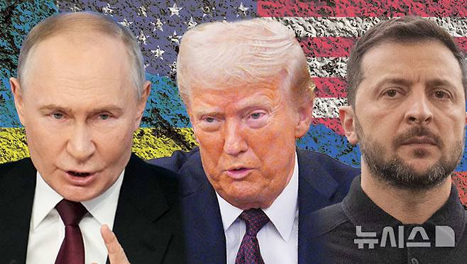 [서울=뉴시스]러시아가 우크라이나와의 흑해 해상 휴전 합의에 대(對)러시아 제재 해제를 조건으로 걸었다. 우크라이나는 반발했으나 미국이 긍정적 입장을 밝혀 러시아가 또다시 외교적 실리를 얻었다는 평가가 나온다. 다만 대러 제재 해제에는 유럽연합(EU) 동의가 필요해 실현 가능성은 낮게 점쳐진다. 사진은 왼쪽부터 블라디미르 푸틴 러시아 대통령과 도널드 트럼프 미국 대통령, 볼로디미르 젤렌스키 우크라이나 대통령.