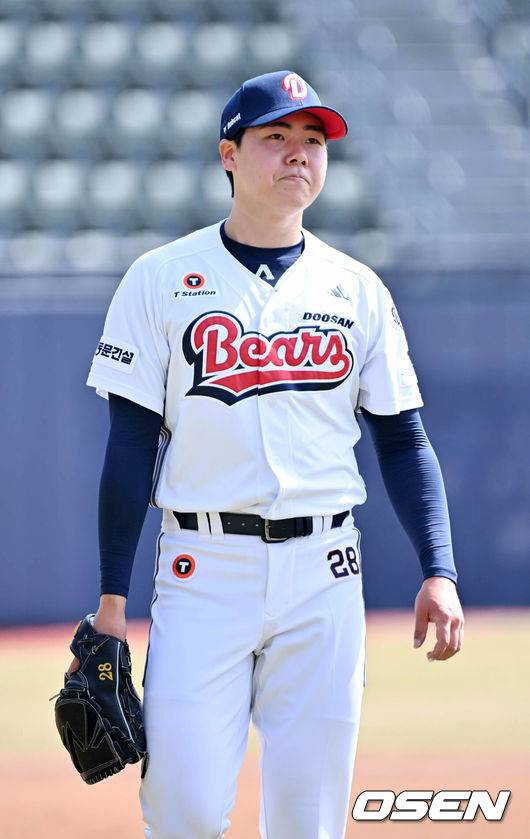 [OSEN=민경훈 기자] 두산 최승용. 2025.03.14 / rumi@osen.co.kr