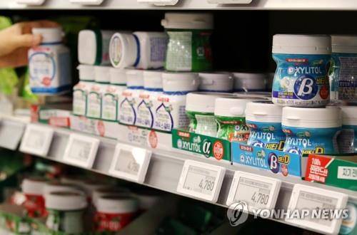 대형마트에 진열된 껌 기사 내용과 직접 관련 없음 [연합뉴스 자료사진. 재판매 및 DB 금지]