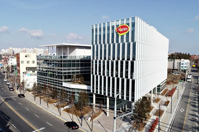전북 익산시에 자리한 하림그룹 본사 전경. [사진 출처 = 하림]