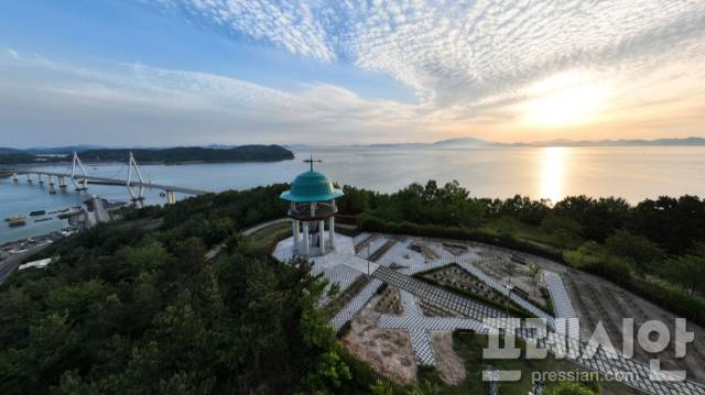 ▲'마리안느와 마가렛 나눔연수원' 전망대ⓒ고흥군
