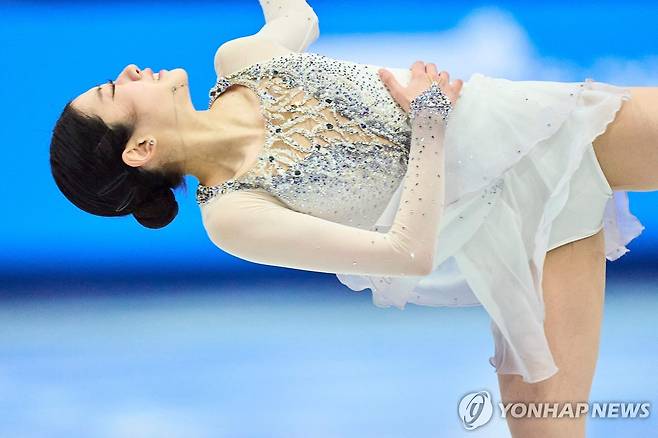 스핀 연기를 펼치는 이해인 [AFP=연합뉴스]