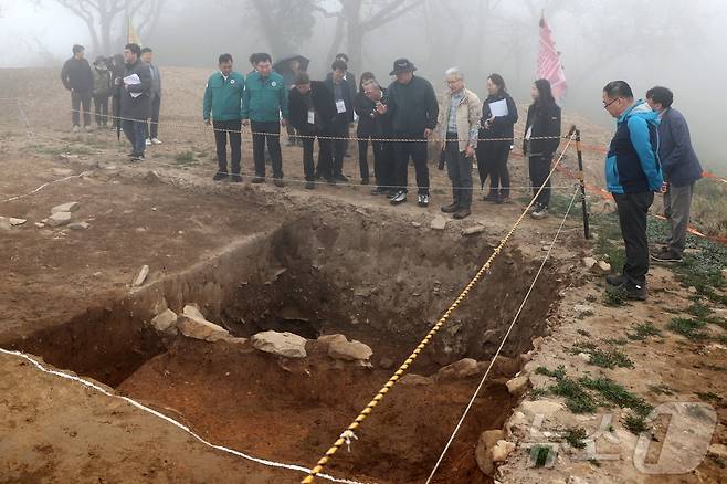 무안 해제면 봉대산성 발굴조사 현장보고회 (무안군 제공. 재판매 및 DB금지) /뉴스1