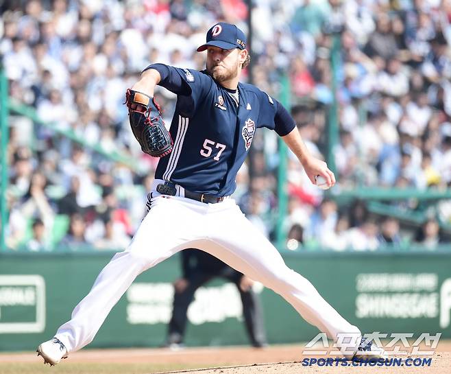 22일 인천 SSG랜더스필드에서 KBO리그 개막전 SSG와 두산의 경기가 열렸다. 선발 투구하는 두산 콜어빈. 인천=송정헌 기자songs@sportschosun.com/2025.03.22/