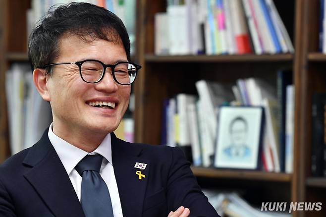 더불어민주당 소속 박주민 국회 보건복지위원장의 모습. 곽경근 대기자