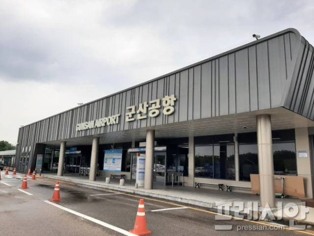 ▲전북특별자치도는 5월 17일부터 군산~제주 노선 항공편을 하루 3회로 확대 운항한다고 28일 밝혔다. ⓒ프레시안
