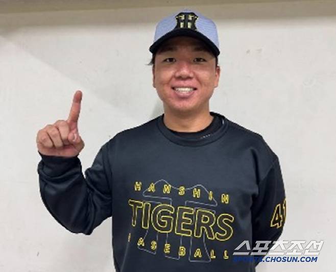 한신 우완 무라카미는 28일 주니치전에 선발등판해 8.2이닝 무실점 호투를 했다. 완봉승까지 아웃카운트 1개를 남겨놓고 교체됐다. 사진캡처=한신 타이거즈 SNS