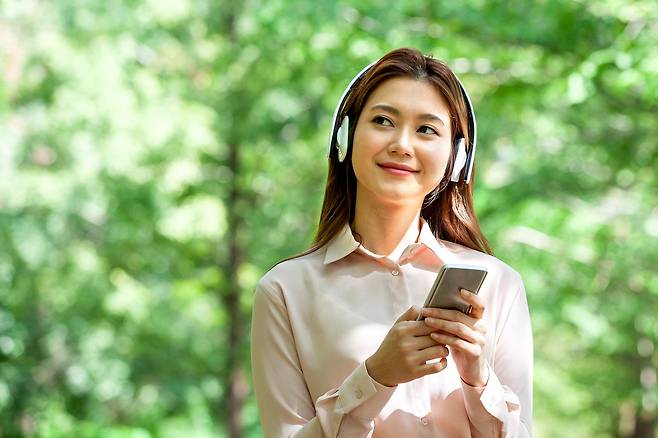 캐나다 매니토바주 보건 당국이 음악 치료의 달을 기념해 음악 치료의 효능을 강조했다./사진=클립아트코리아