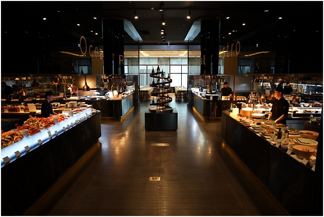 콘래드 서울 뷔페 ‘제스트’ 전경 <사진=콘래드 서울>