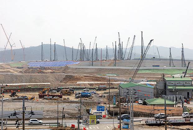 SK하이닉스의 경기 용인 반도체 클러스터 1기 팹 건설 현장. 박해윤 기자