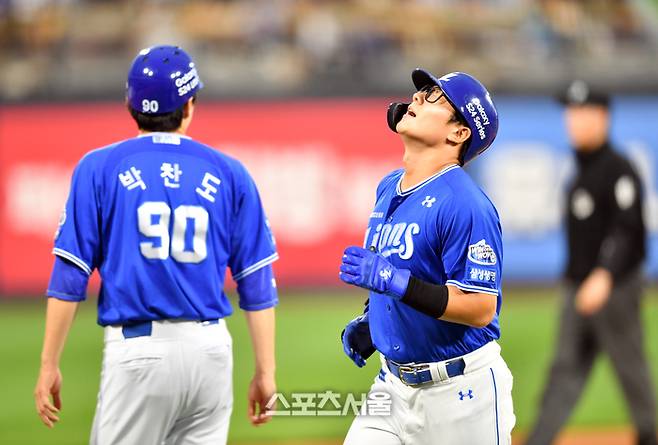 윤정빈이 시즌 초반 무안타 침묵 중이다. 그러나 그는 좌절하지 않고 기회를 계속해서 엿 본다.  사진 | 스포츠서울 DB