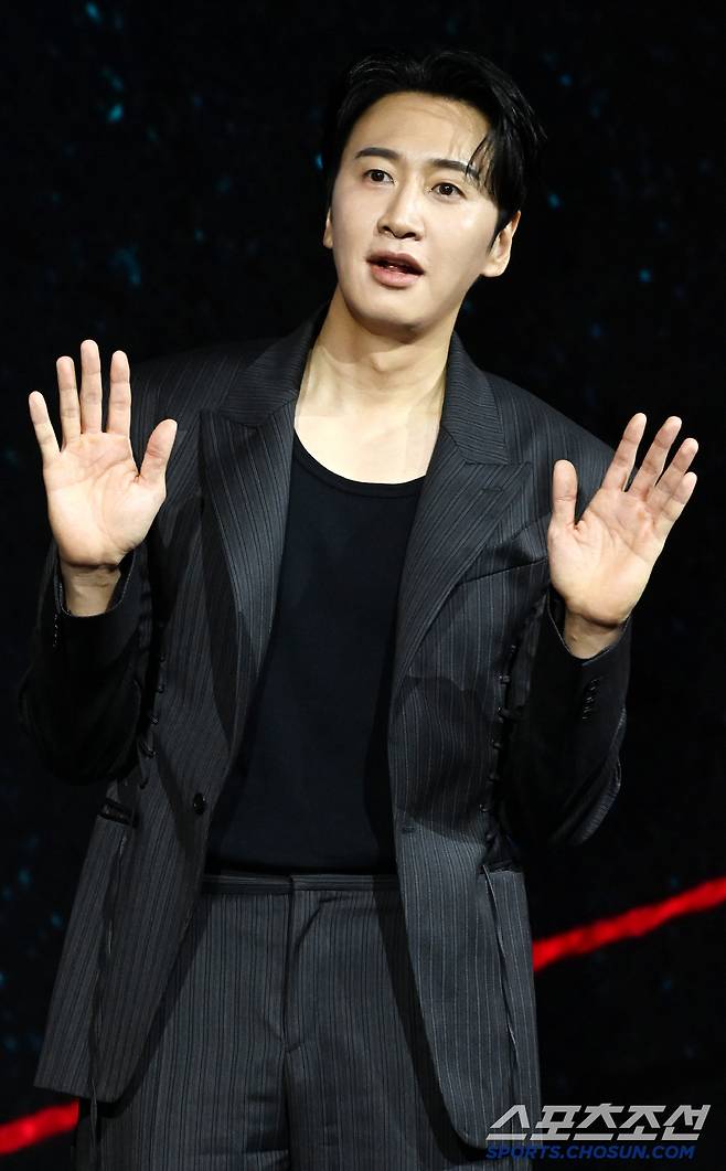 31일 JW메리어트 동대문에서 열린 넷플릭스(Netflix) 시리즈 '악연'의 제작발표회, 이광수가 포즈를 취하고 있다. 허상욱 기자wook@sportschosun.com/2025.03.31/
