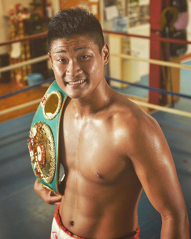 타이슨 고키(한국어명 윤강휘) 동양태평양복싱연맹 미들급 챔피언 프로필. 사진@kokityson