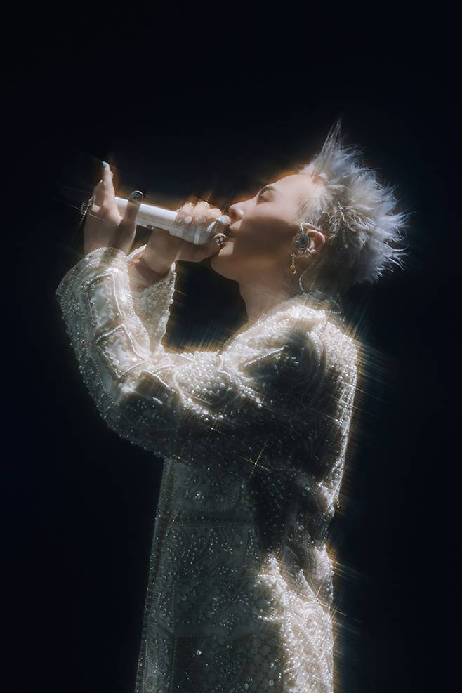 지난 29일 저녁, 경기도 고양시 일산서구 고양종합운동장에서 2025 월드 투어 '위버맨쉬' 첫날 공연이 열렸다. 갤럭시코퍼레이션 제공