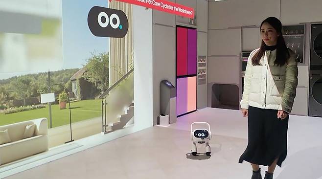 2024년 1월9일 LG전자가 'CES 2024' 개막에 앞서 공개한 반려가전 '스마트홈 AI 에이전트' ⓒ연합뉴스
