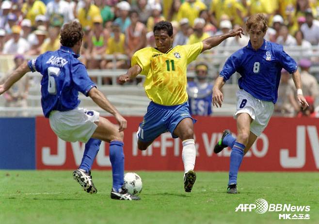 브라질 축구의 전설 호마리우(사진 가운데). 사진=AFPBBNews=News1