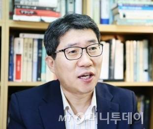 채진원 경희대 공공거버넌스연구소 교수