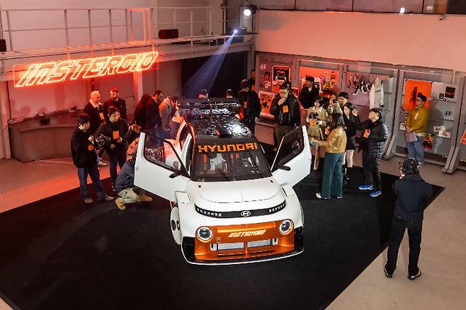 3월31일 서울 성수동에 위치한 '피치스 도원'에서 열린 '인스터로이드' 공개 행사 현장. 현대차 제공