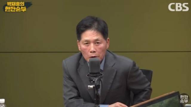 김진 전 중앙일보 논설위원이 31일 CBS라디오에 출연해 질문에 답변하고 있다. CBS유튜브캡처