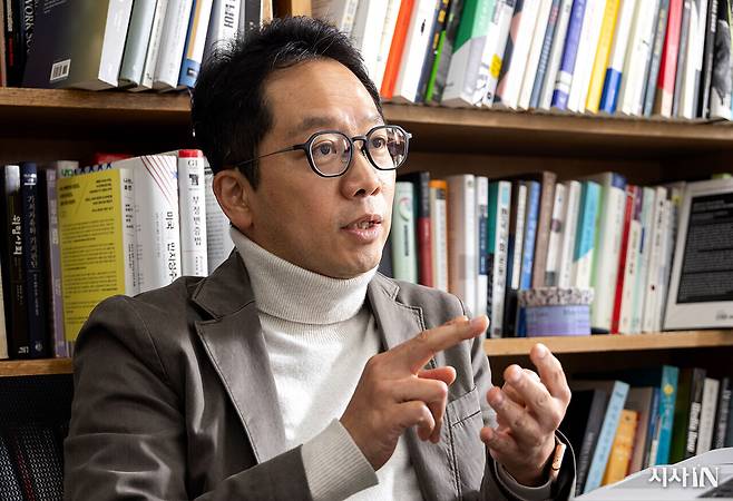채영길 교수는 기존 언론의 보도 방식이 극우 담론 확산에 기여할 수 있다고 우려했다. ⓒ시사IN 조남진
