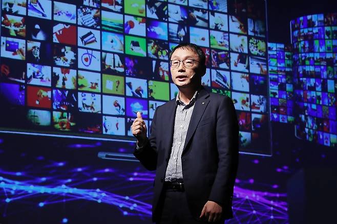 기업이 성장과 혁신을 달성하기 위해 필요한 건 '뾰족함'이다. 사진은 구현모 KT 전 CEO.[사진 | 연합뉴스]