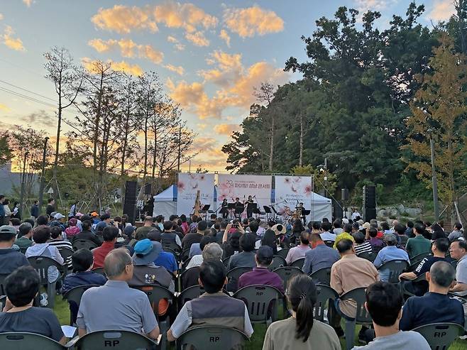 2024년 9월 수정구 태평공원에서 펼쳐진 파이팅 성남 콘서트 [성남시 제공. 재판매 및 DB 금지]