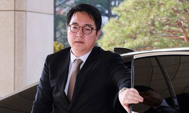 심우정 검찰총장이 지난달 31일 서울 서초구 대검찰청으로 출근하고 있다. 연합뉴스