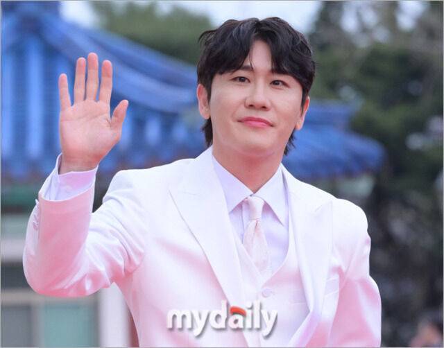 영탁 / 마이데일리