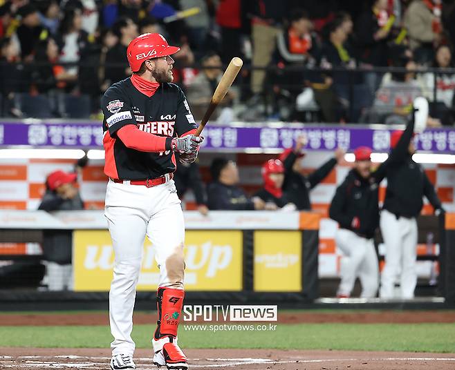 ▲ 위즈덤은 뛰어난 파워라는 자신의 장점을 잘 살리면서 KIA 초반 타선을 이끌고 있다. ⓒ곽혜미 기자