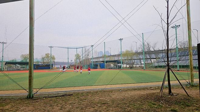 20250402_155947.jpg 아들 연습시합 후 저녁은 훈제 삼겹