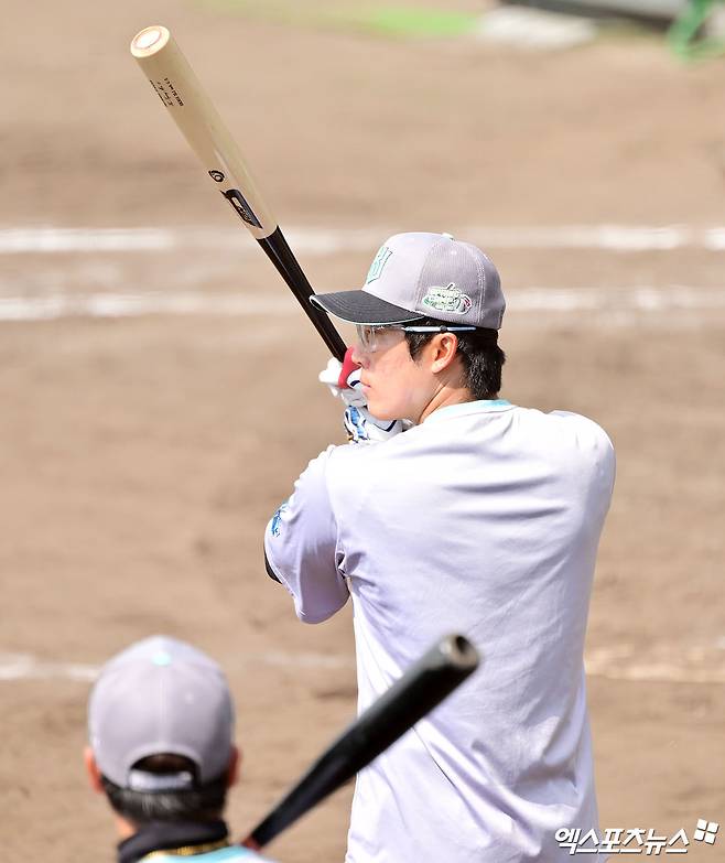 KT 내야수 허경민은 3일 수원 KT위즈파크에서 열릴 '2025 신한 SOL Bank KBO 리그' LG와 정규시즌 두 번째 맞대결에서 결장한다. 허리 주사 치료를 받아 하루 휴식이 필요하다. 엑스포츠뉴스 DB