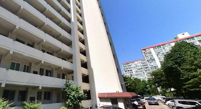 서울 강남구 압구정동 영동한양 1차 아파트 단지의 모습. [네이버 로드뷰 갈무리]