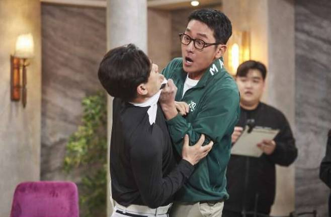 하정우가 SNL코리아 시즌 7의 첫 호스트로 참여한다. 쿠팡플레이 제공