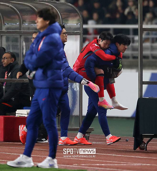 ▲ 이강인은 현재 부상 재활 중이다. 지난달 20일 북중미 월드컵 아시아 3차 예선 오만전에서 발목을 다쳐 회복에 전념하고 있다.&nbsp;ⓒ곽혜미 기자